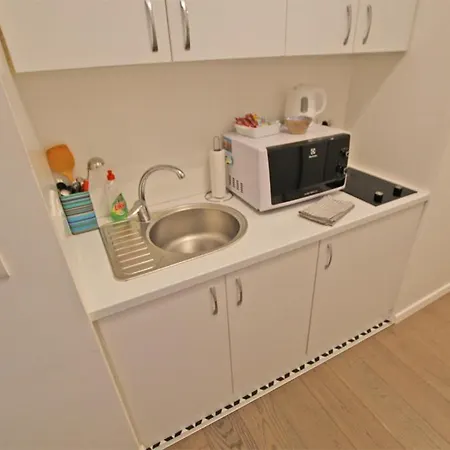 Daire East Spacious In The Heart Of